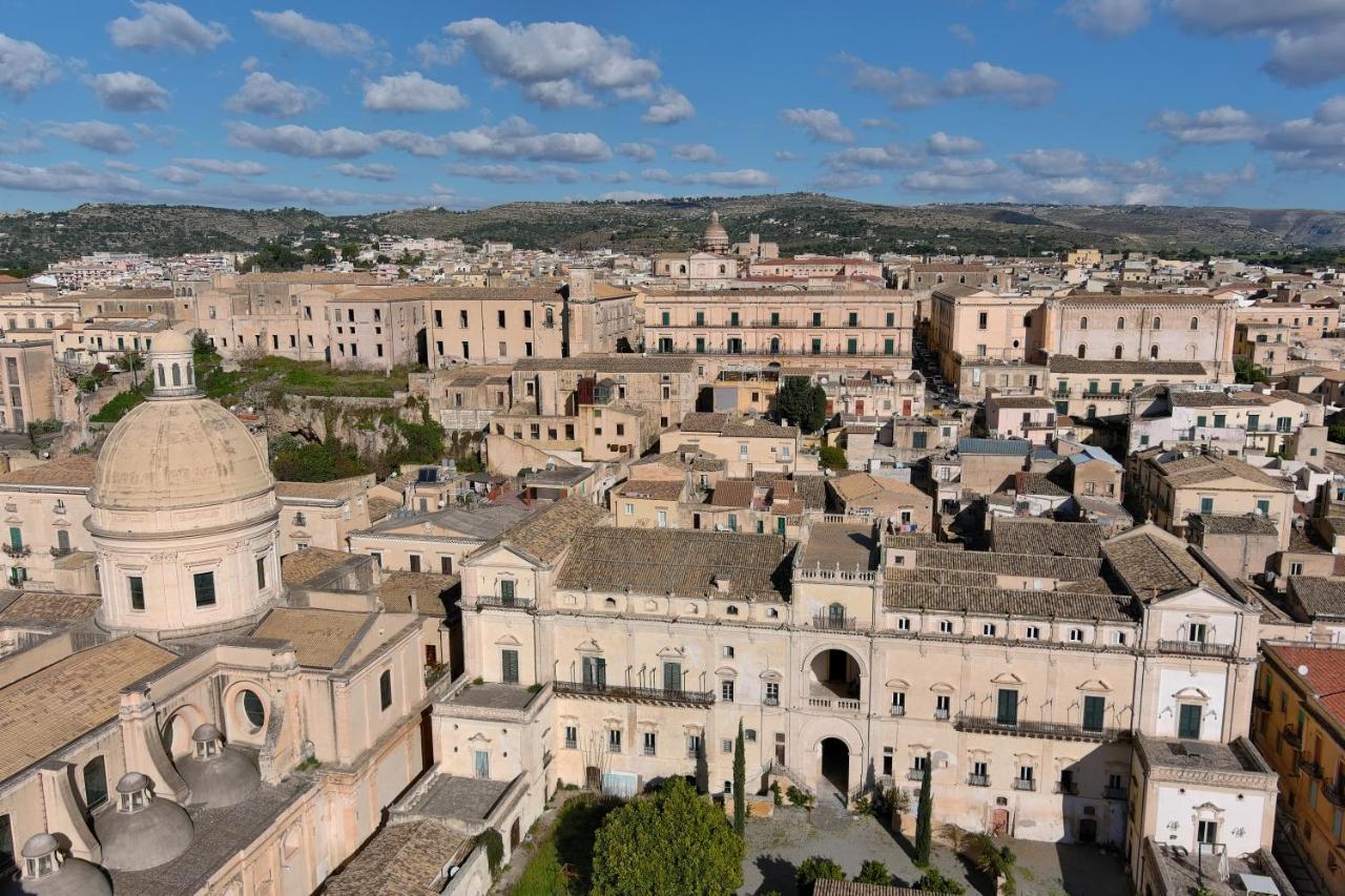 Palazzo Trigona Dependance Hotel Noto Ngoại thất bức ảnh